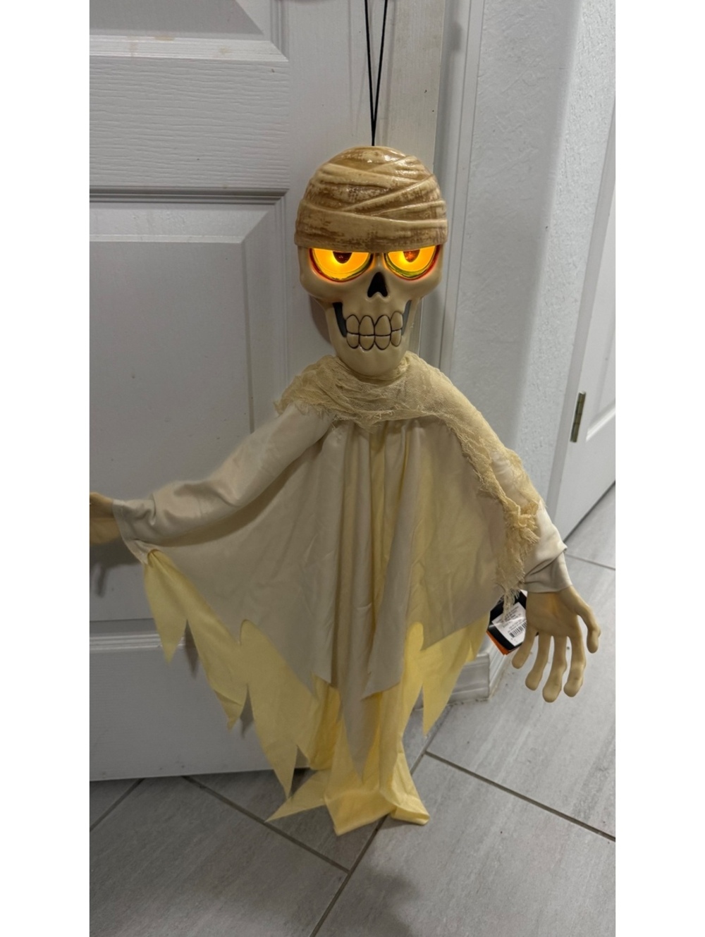 Hyde and EEK! Sound Activated Ghoul w/Posable Arms from Target